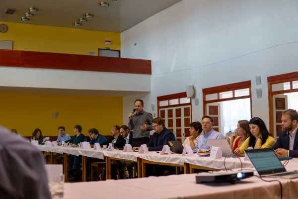 Kulatý stůl v Mikulčicích: Obnovme krajinu a braňme se před tornády, záplavami i ničivým suchem  