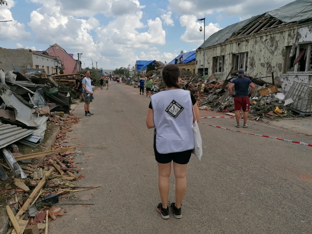 Moravská Nová Ves a pomoc s obnovou po tornádu